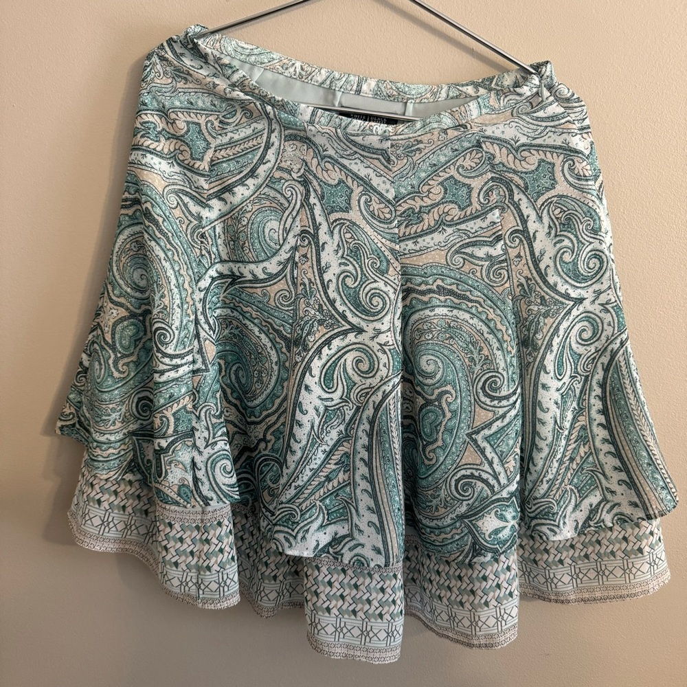 White House Black Market Skirt